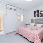Апартаменти Espanatour Leandros